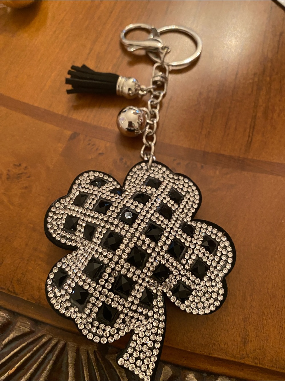 Source Unknown Black and Silver Crystal Clover Keychain Charm